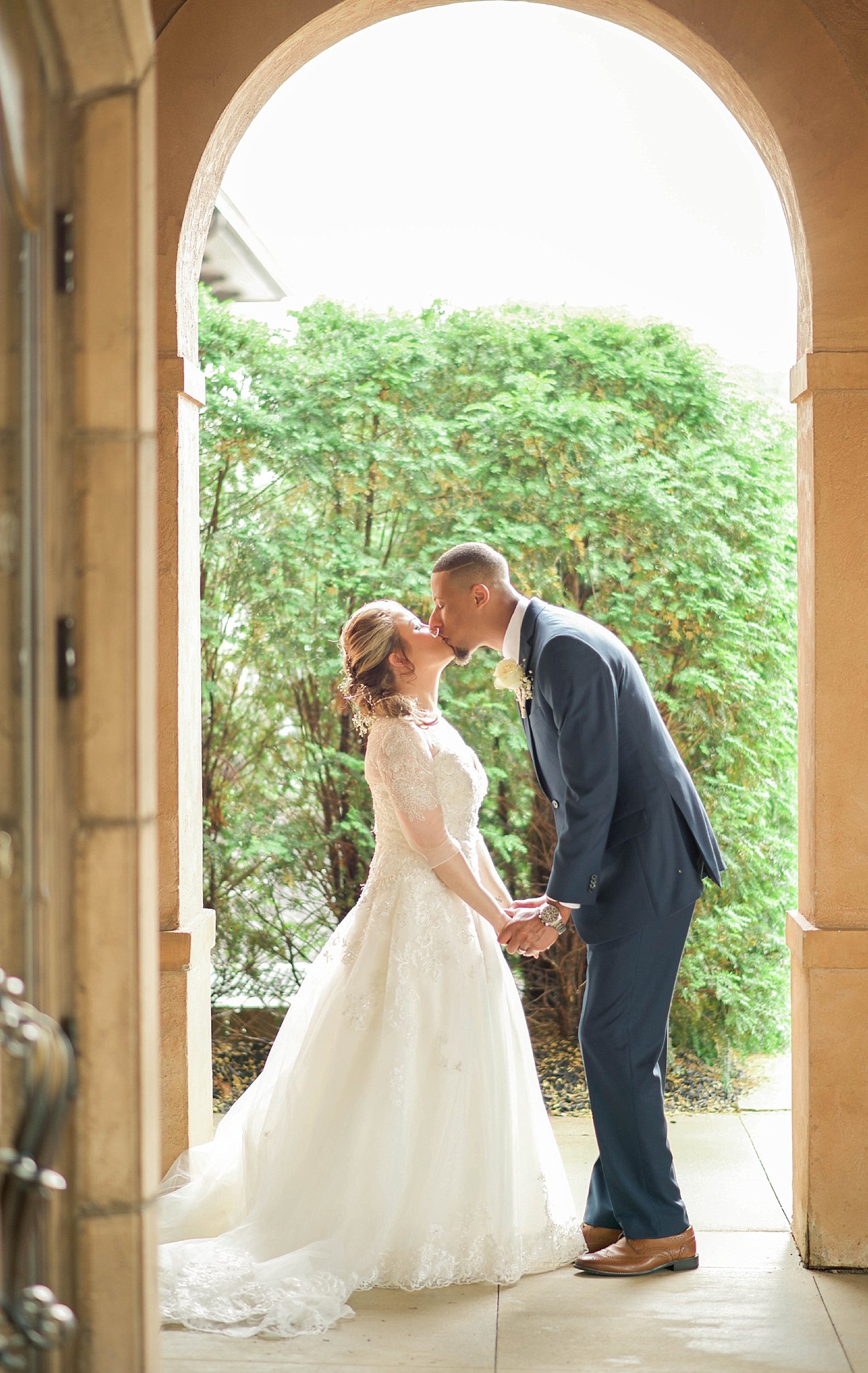 Summer Wedding at The Club at Corazon, Dublin, OH - Wedding Photographer