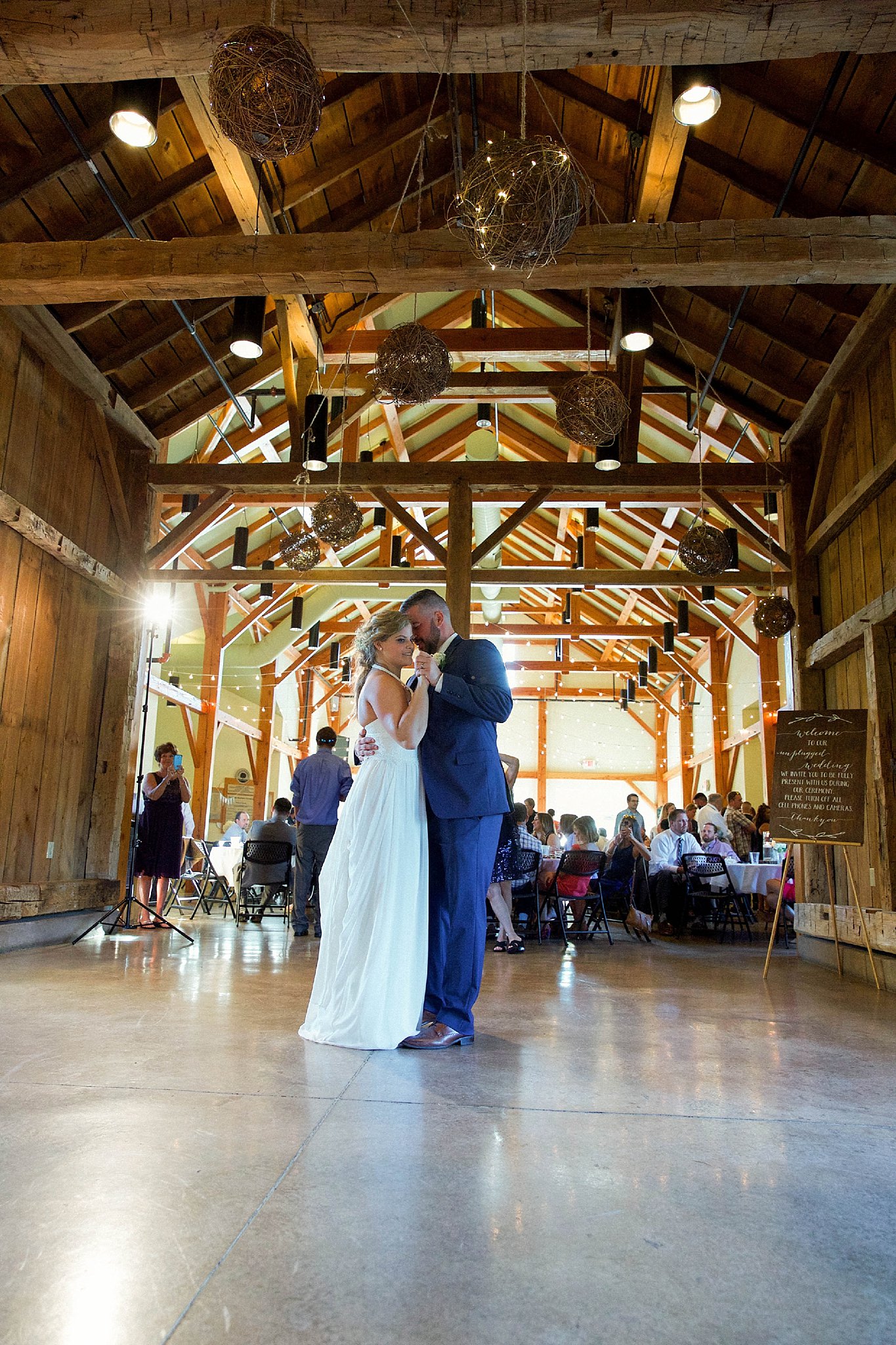 July wedding at the angelita mirolo barn, upper arlington, ohio, sweet williams photography