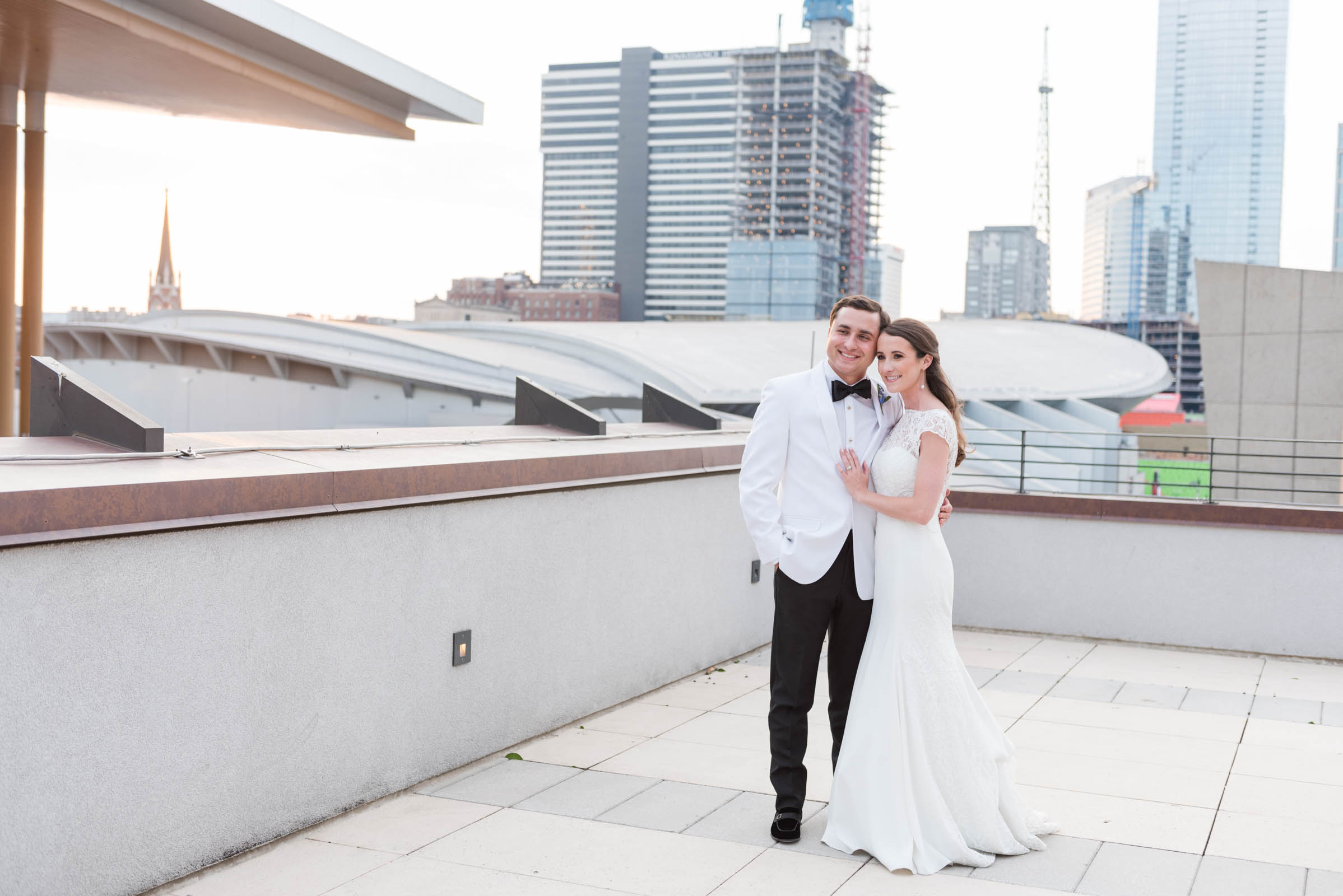 Summer Wedding at the Country Music Hall of Fame, Sweet Williams Photography, Wedding and Portrait Photographer in Nashville Tennessee