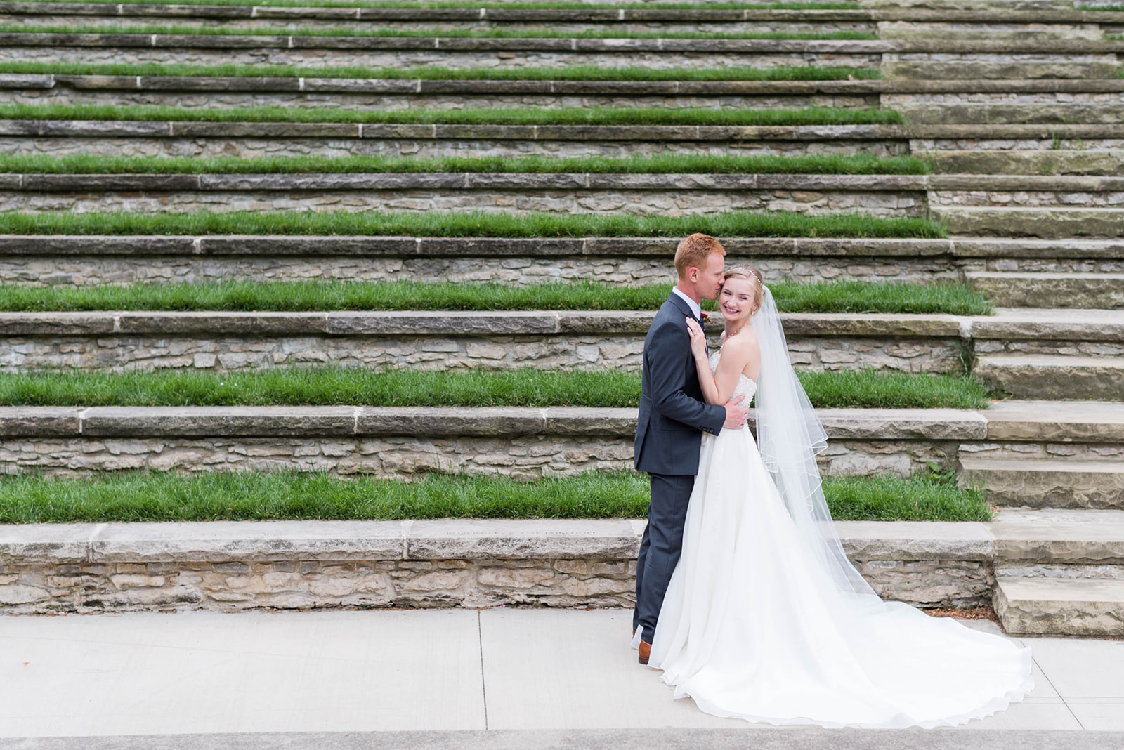 Summer Wedding at the OSU Faculty Club - Sarah and John Sweet Williams Photography, Nashville, Tennessee