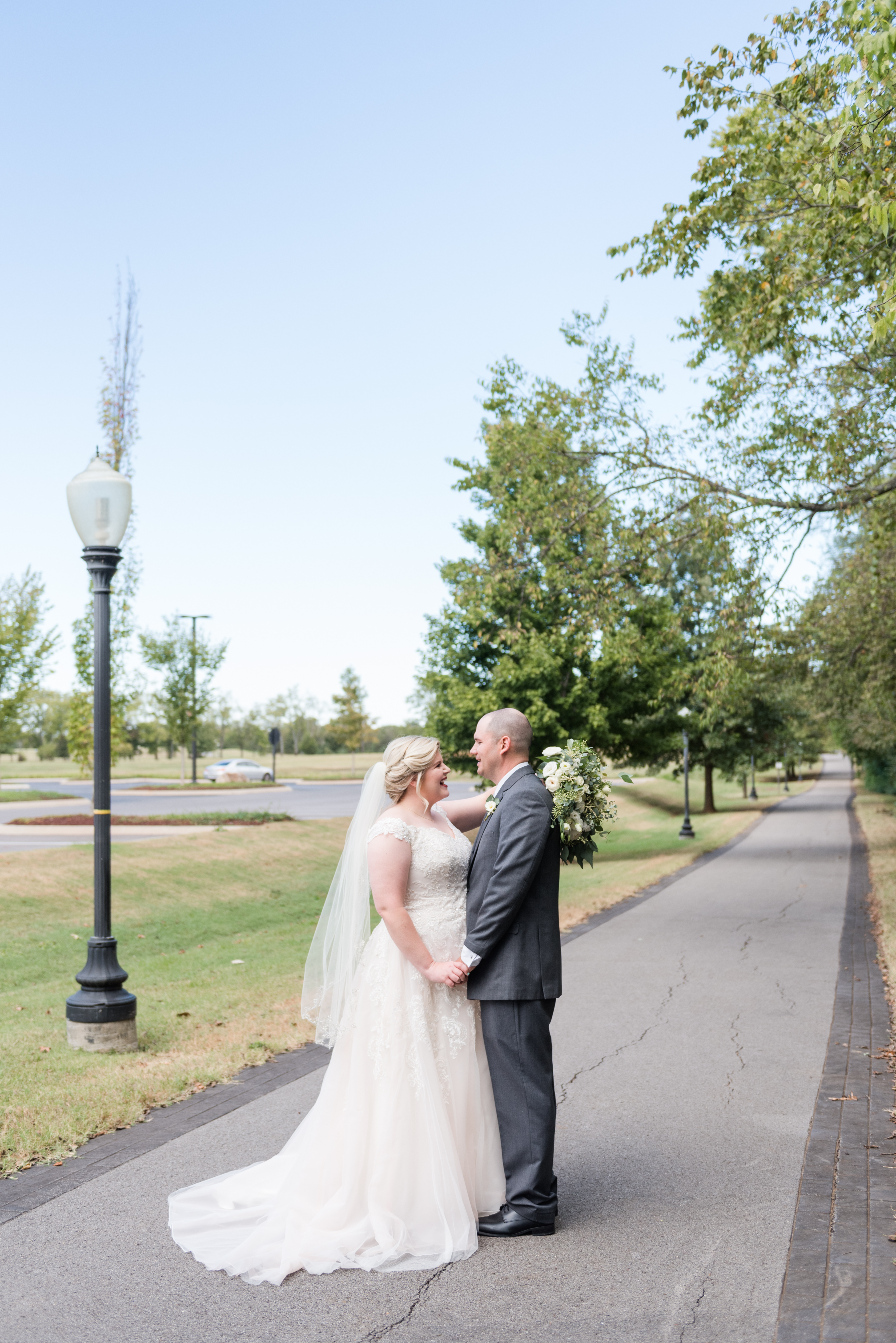 Marble & Green Wedding at The View at Fountains in Murfreesboro, Tennessee