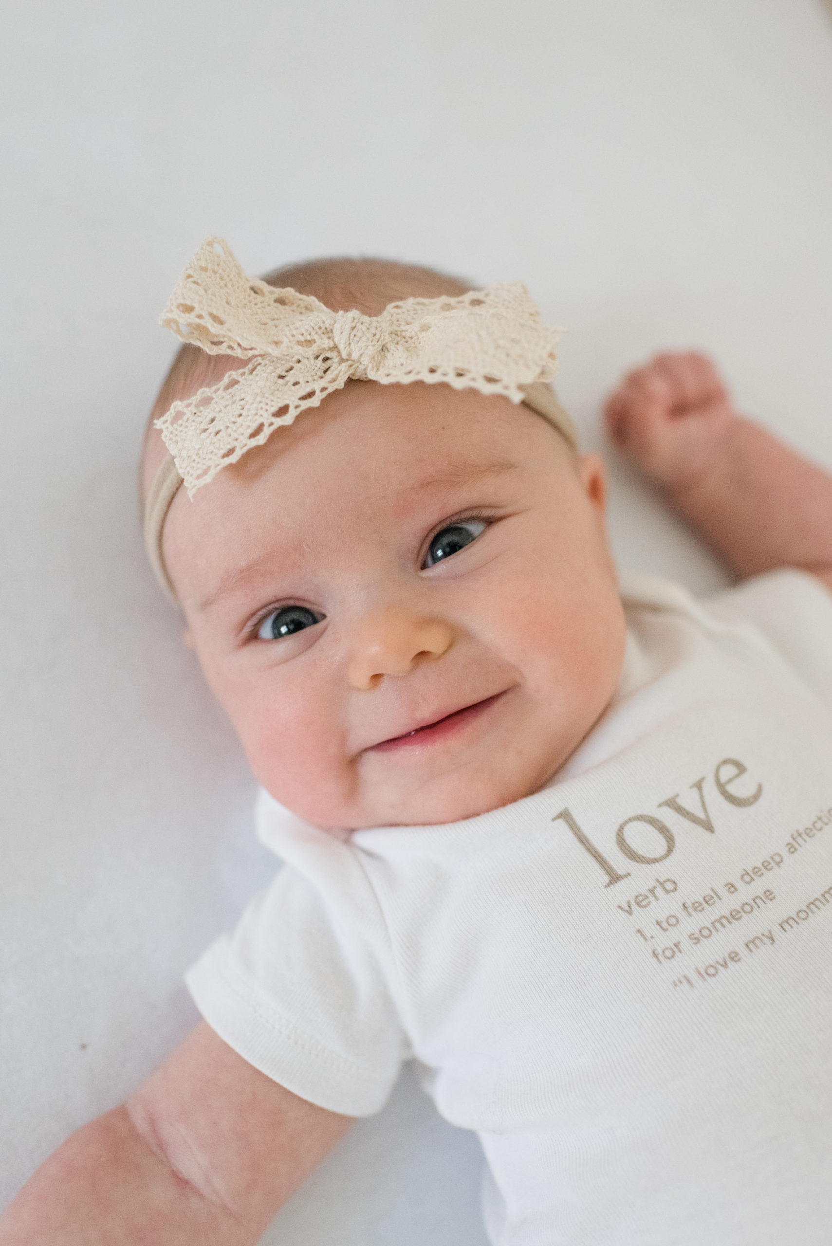 Olivia 2 Months Old - Sweet Williams Photography is a lifestyle, engagement, and wedding photographer serving the Nashville, Tennessee area and destination locations.