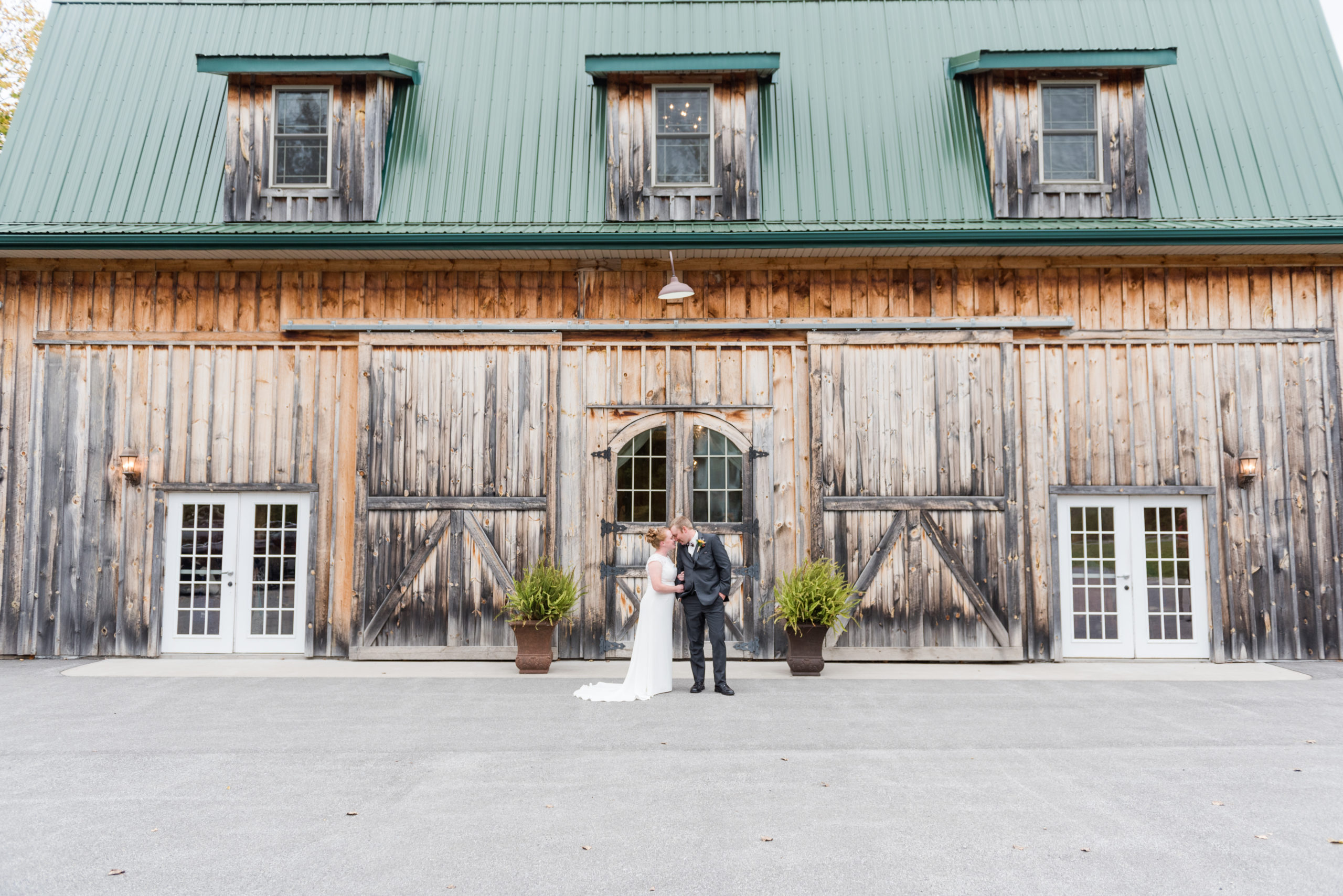 Fall Burgundy Wedding at Wolf Oak Acres Upstate New York - Sweet Williams Photography is a wedding and engagement photographer.